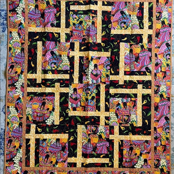 Homemade quilt or Wall hanging - Picture 1 of 5